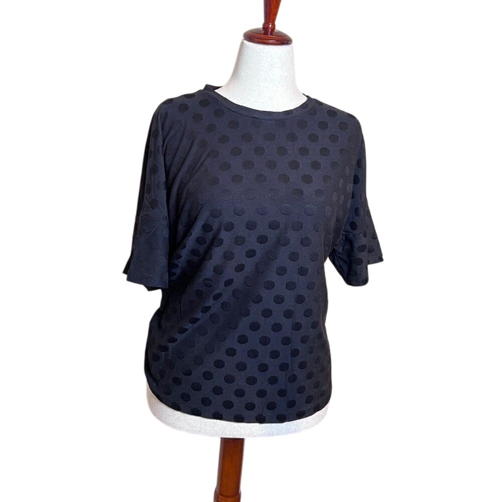 Next knit top black short sleeve with raised dot pattern & texture. Sz XL